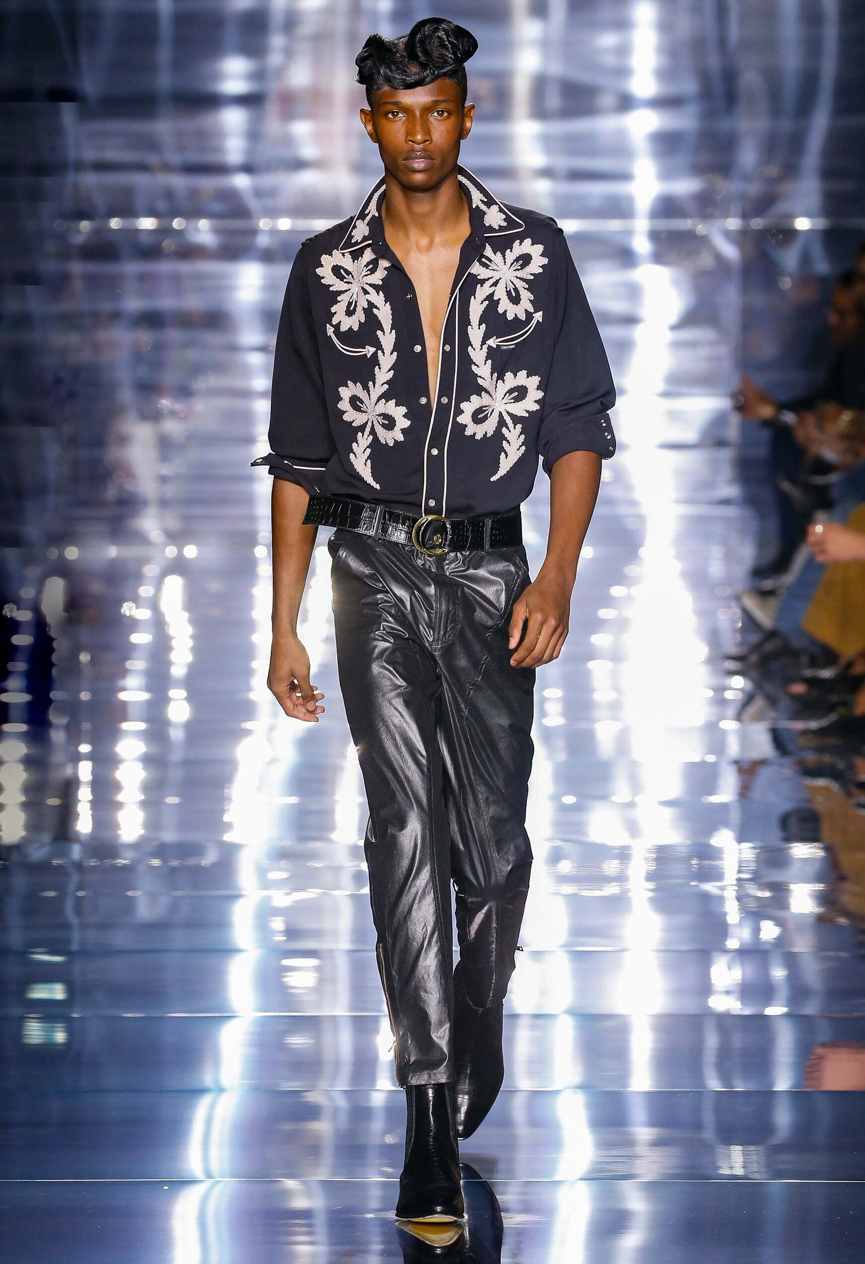 Etro Celebrates the finest fabrics with the Men's Spring Summer 2024  Collection