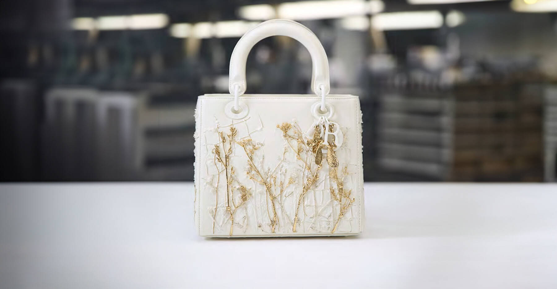 Duy Anh Nhan Duc Talks Us Through His Dior Lady Art Bag - 10