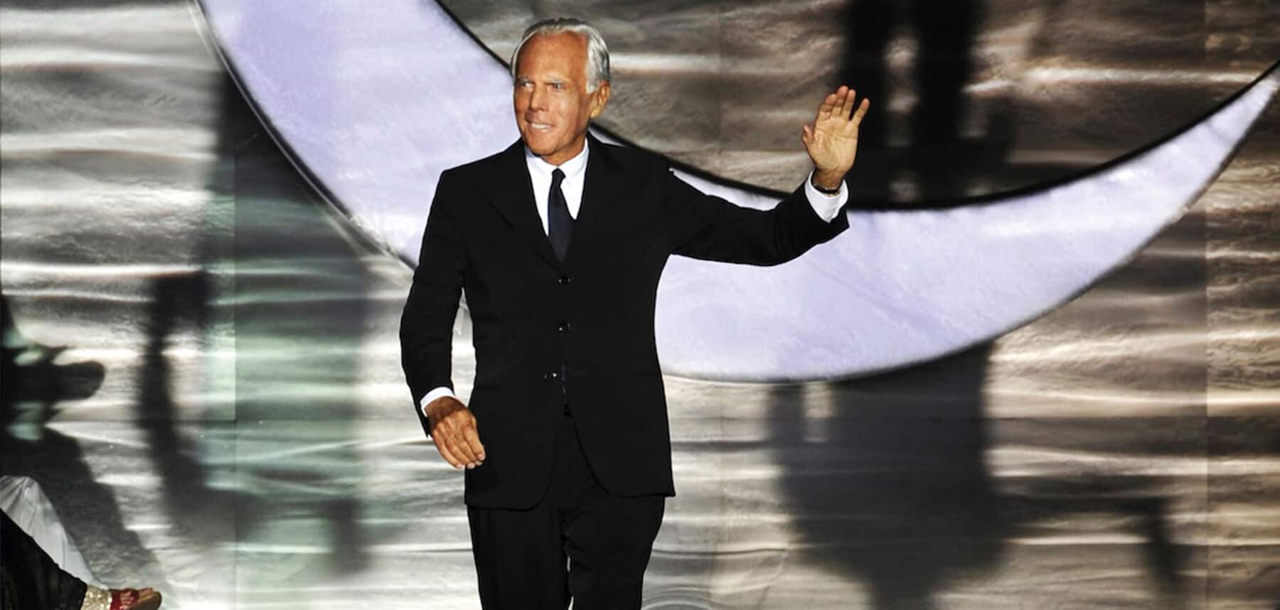 Giorgio Armani ストライプスーツ TG 50 Giorgio Armani: 50 Years Of Style - 10 Magazine USA